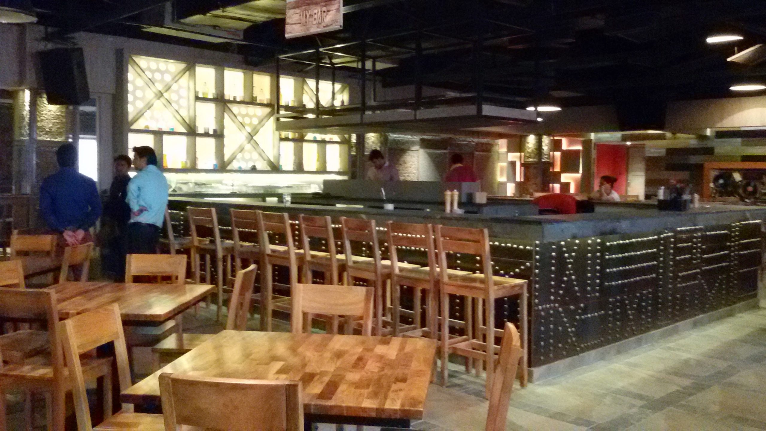 RUSTIC BAR DESIGN 05